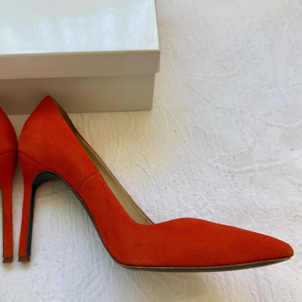 Manolo Blahnik Orange Suede Pumps Size 37 (US 7) Pointed Toe Stiletto Heels - Picture 7 of 13